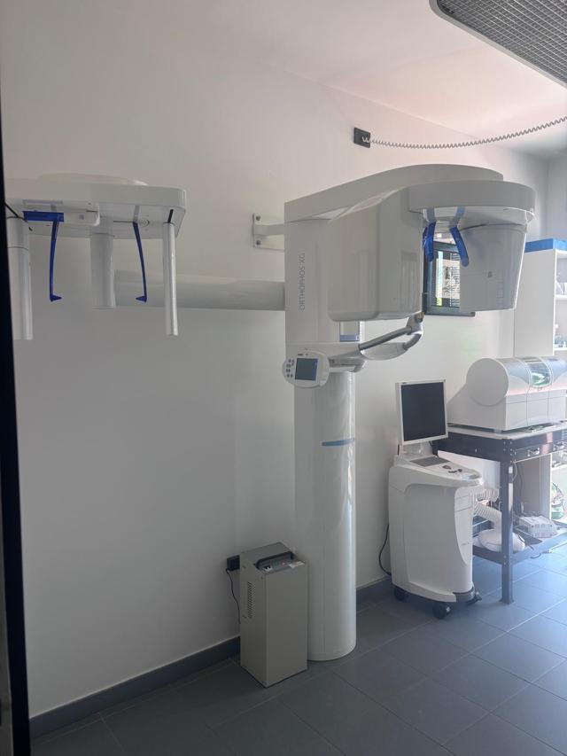 Sirona XG 3D fov 8x8 completo di Braccio Ceph